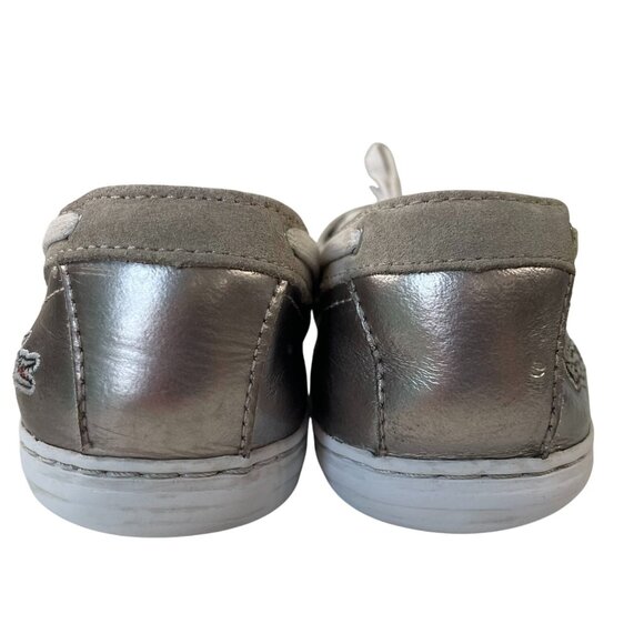 Lacoste Loafers Womens 7.5 Ziane Silver Boat Shoes Metallic Slip On Leather Prep - Picture 5 of 10